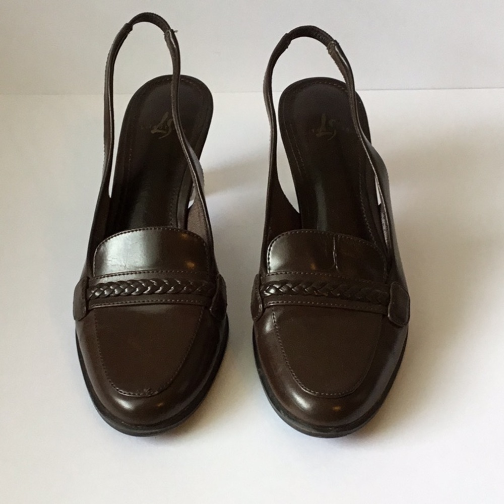 SOLD Life Stride Clooney Brown Slingback Pumps